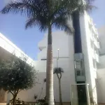 Апартаменти Island Paradise