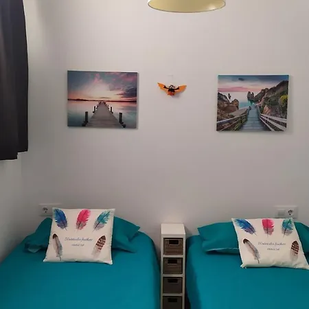 Island Paradise 아파트 아데제