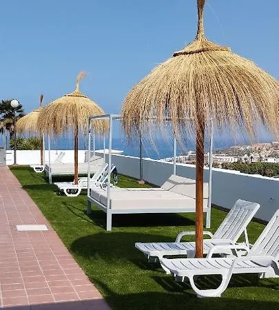Apartment Island Paradise