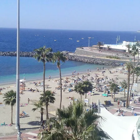 Island Paradise Apartament *