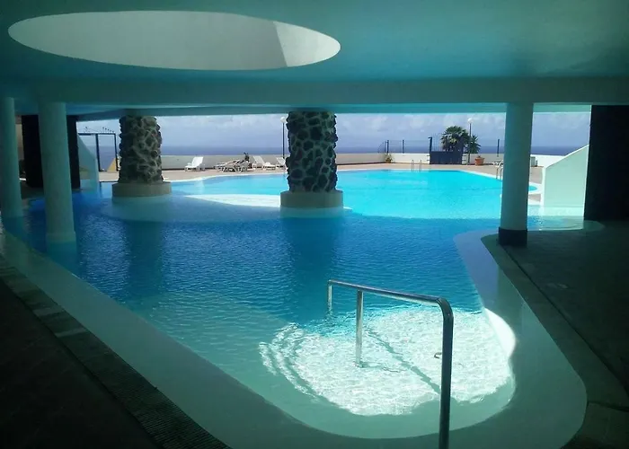 Island Paradise Апартаменти